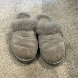 Authentic Ugg Gray Slippers size 9 (women’s)